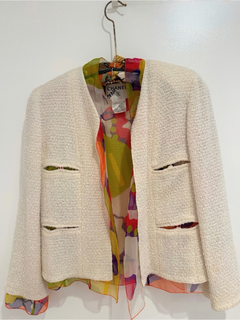 Chanel Spring 2000 Tweed Jacket with Watercolor Silk Chiffon Lining – FR 40/US 6